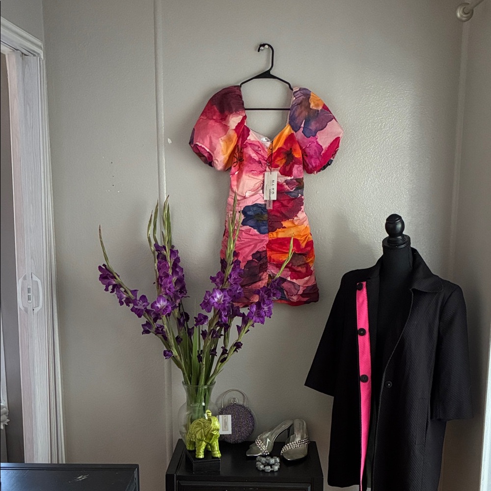 NWT NA-KD Dress Vibrant Multicolor Puff Sleeve Dress